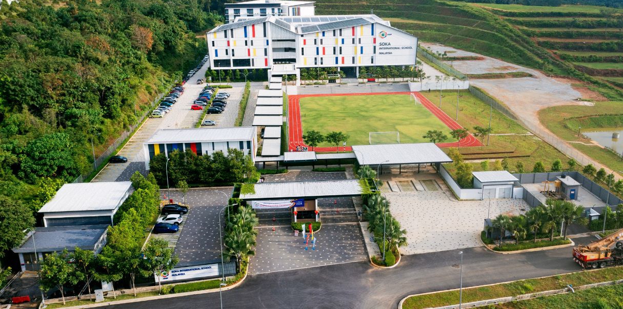 Escola Malasia.jpeg